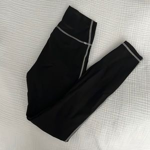 We Wore What active leggings